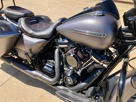 2017 Harley-Davidson Road King® Special in Fremont, Michigan - Photo 5