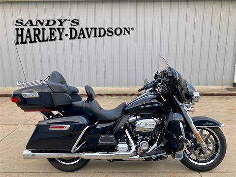 2019 Harley-Davidson Ultra Limited in Fremont, Michigan - Photo 1