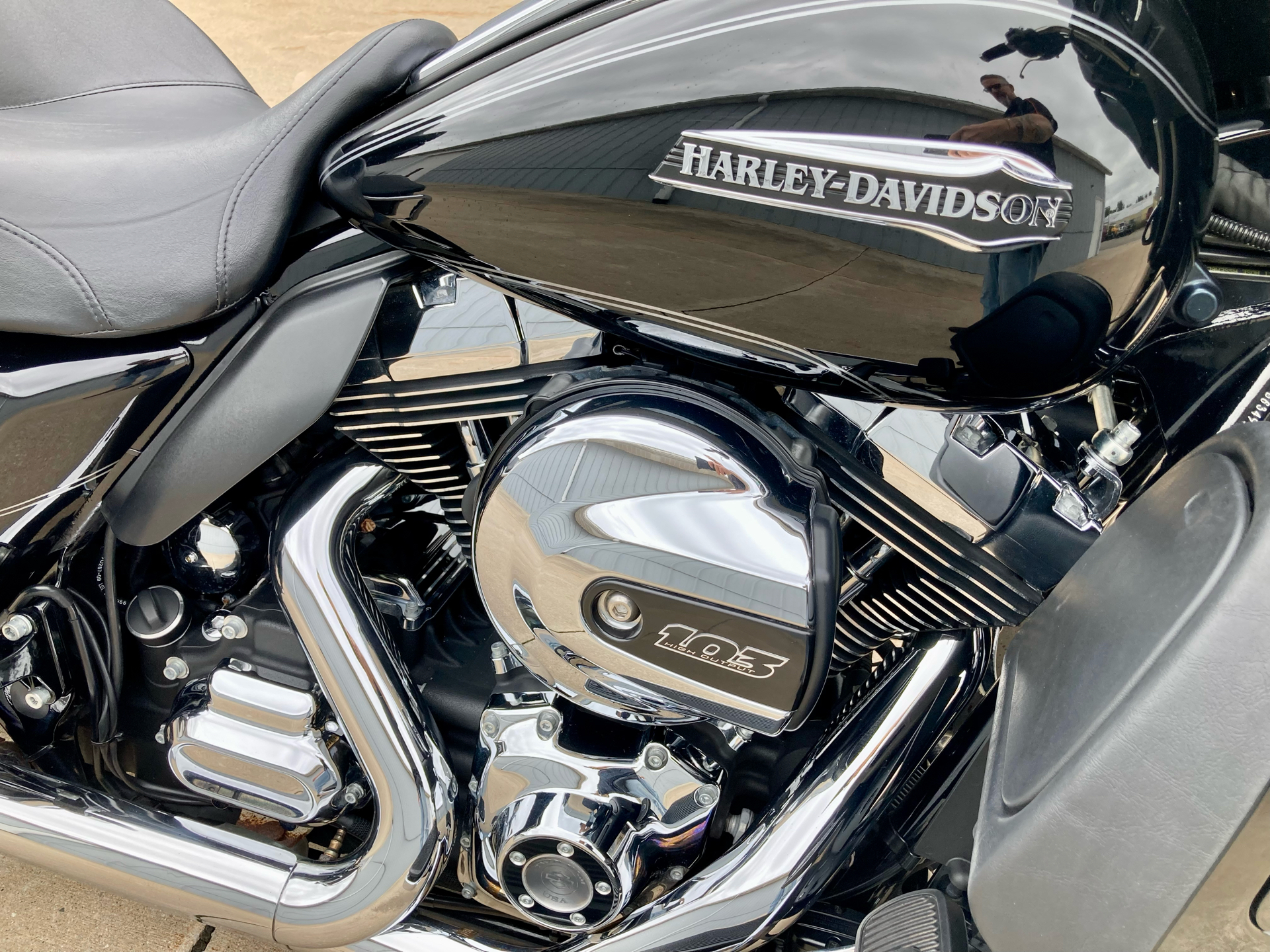 2015 Harley-Davidson Electra Glide® Ultra Classic® Low in Fremont, Michigan - Photo 6