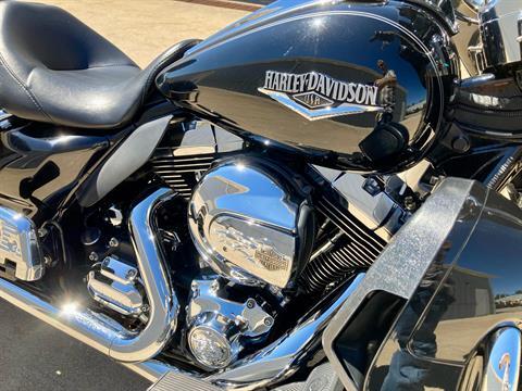 2014 Harley-Davidson Road King® in Fremont, Michigan - Photo 5