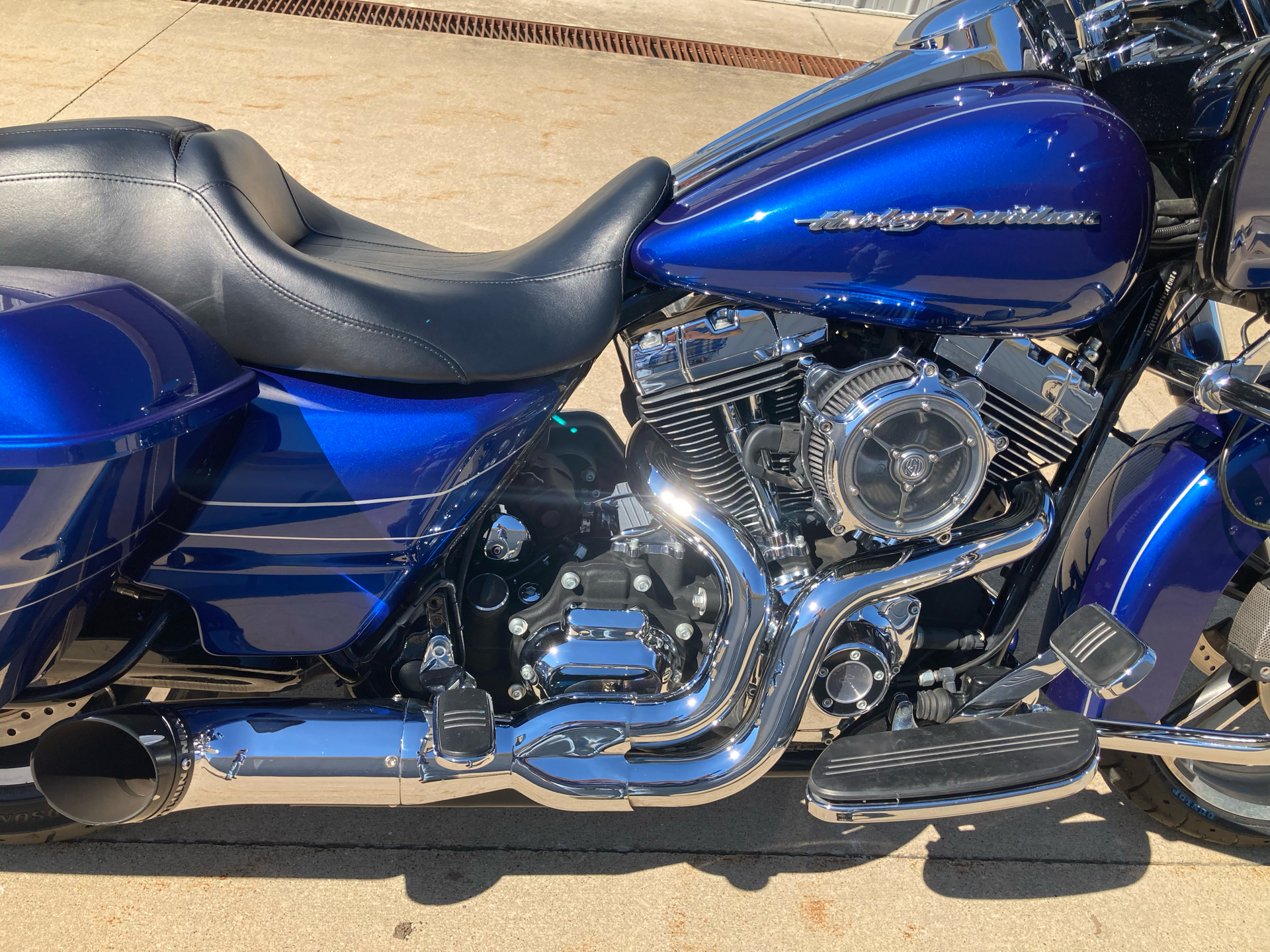 2015 Harley-Davidson Road Glide® Special in Fremont, Michigan - Photo 5