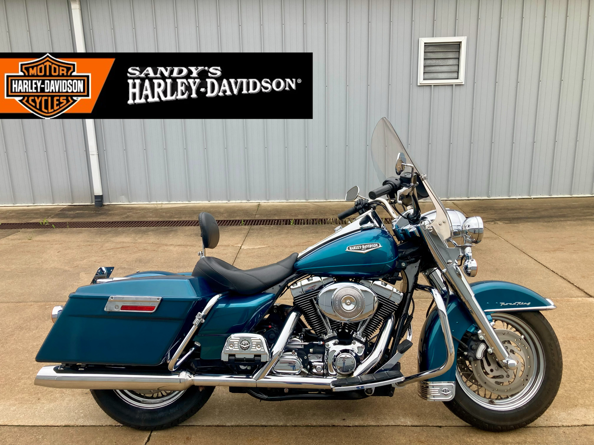 2004 Harley-Davidson FLHRCI Road King® Classic in Fremont, Michigan - Photo 1