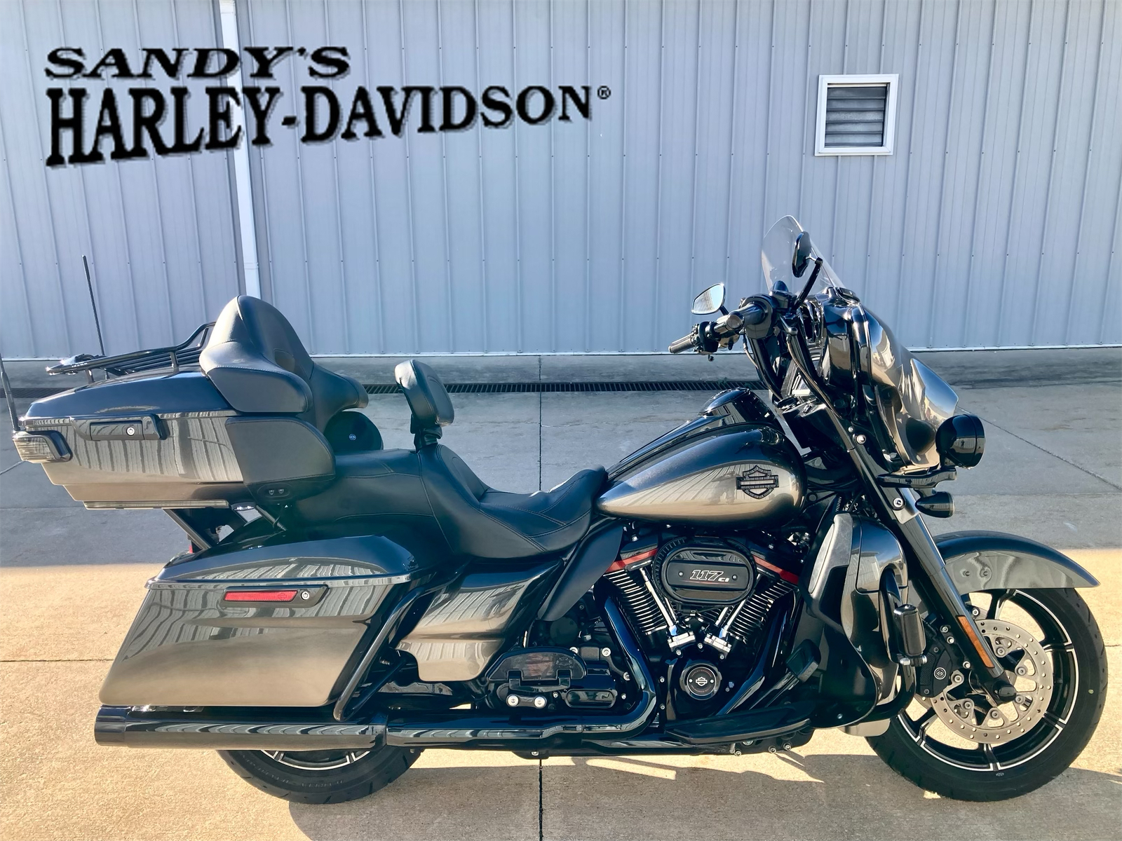2018 Harley-Davidson CVO™ Limited in Fremont, Michigan - Photo 1
