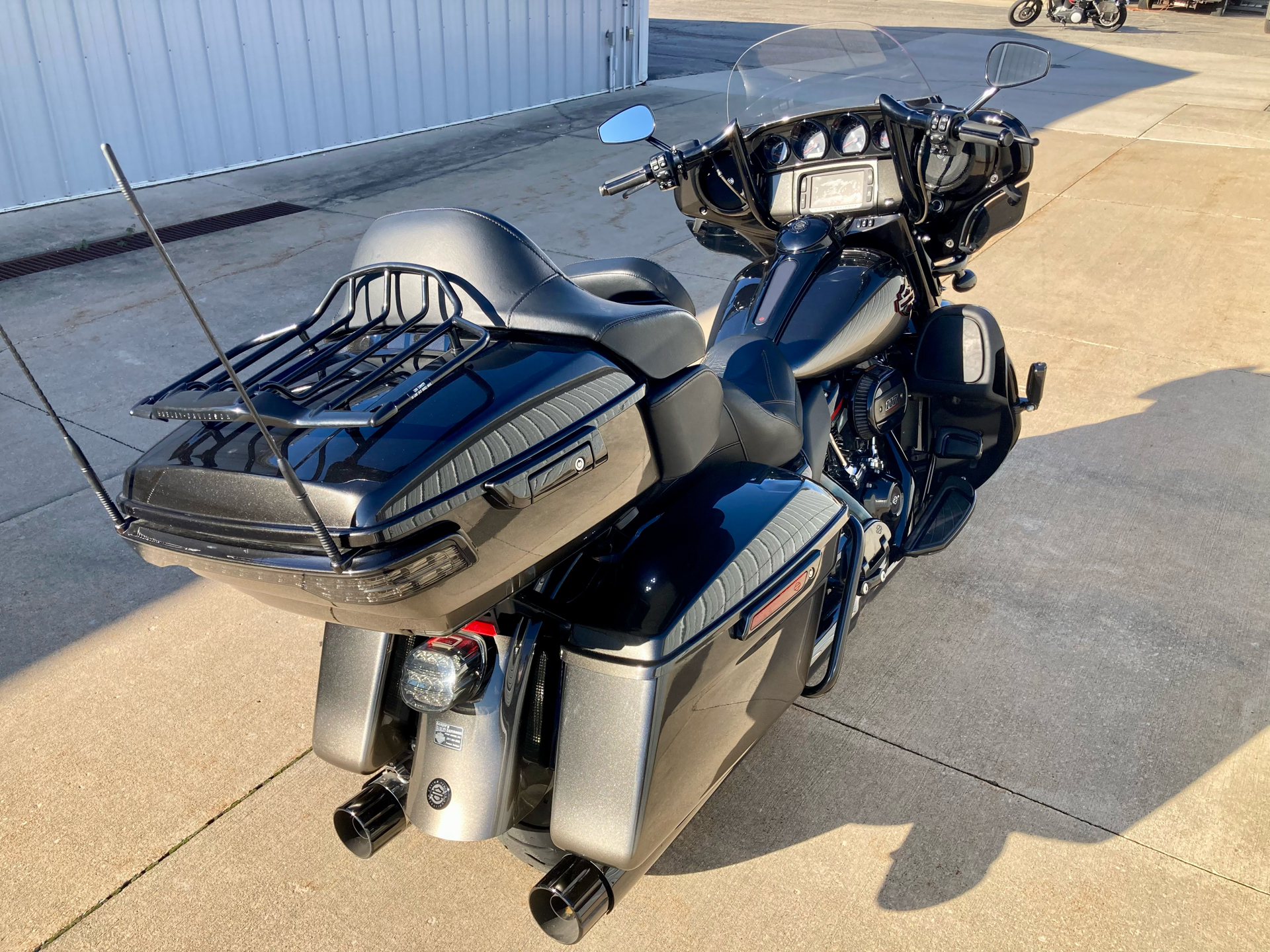 2018 Harley-Davidson CVO™ Limited in Fremont, Michigan - Photo 4