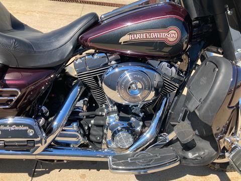 2005 Harley-Davidson FLHTC/FLHTCI Electra Glide® Classic in Fremont, Michigan - Photo 5