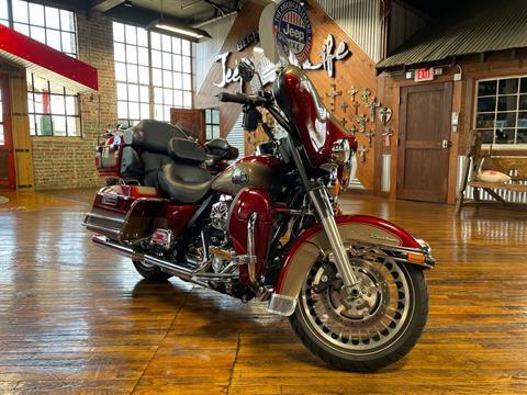 2009 Harley-Davidson Ultra Classic® Electra Glide® in Laurel, Mississippi - Photo 8
