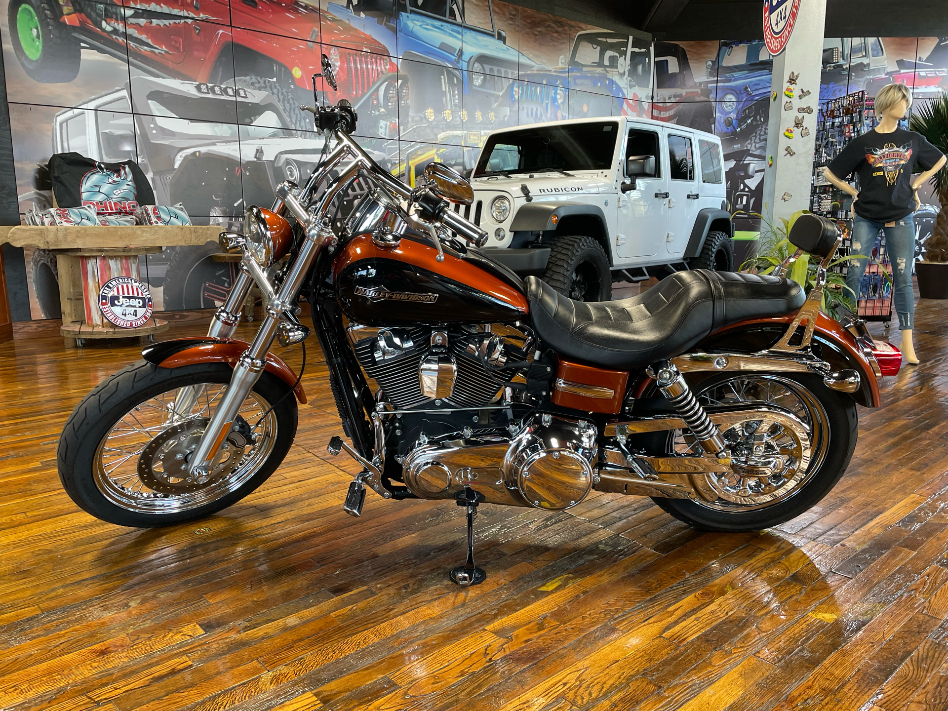 2013 Harley-Davidson Dyna® Super Glide® Custom in Laurel, Mississippi - Photo 5