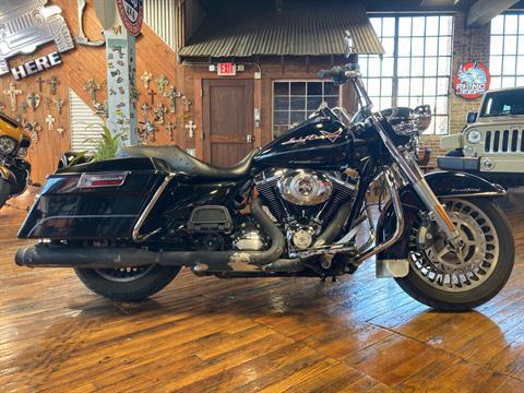 2013 Harley-Davidson Road King® Classic in Laurel, Mississippi - Photo 1