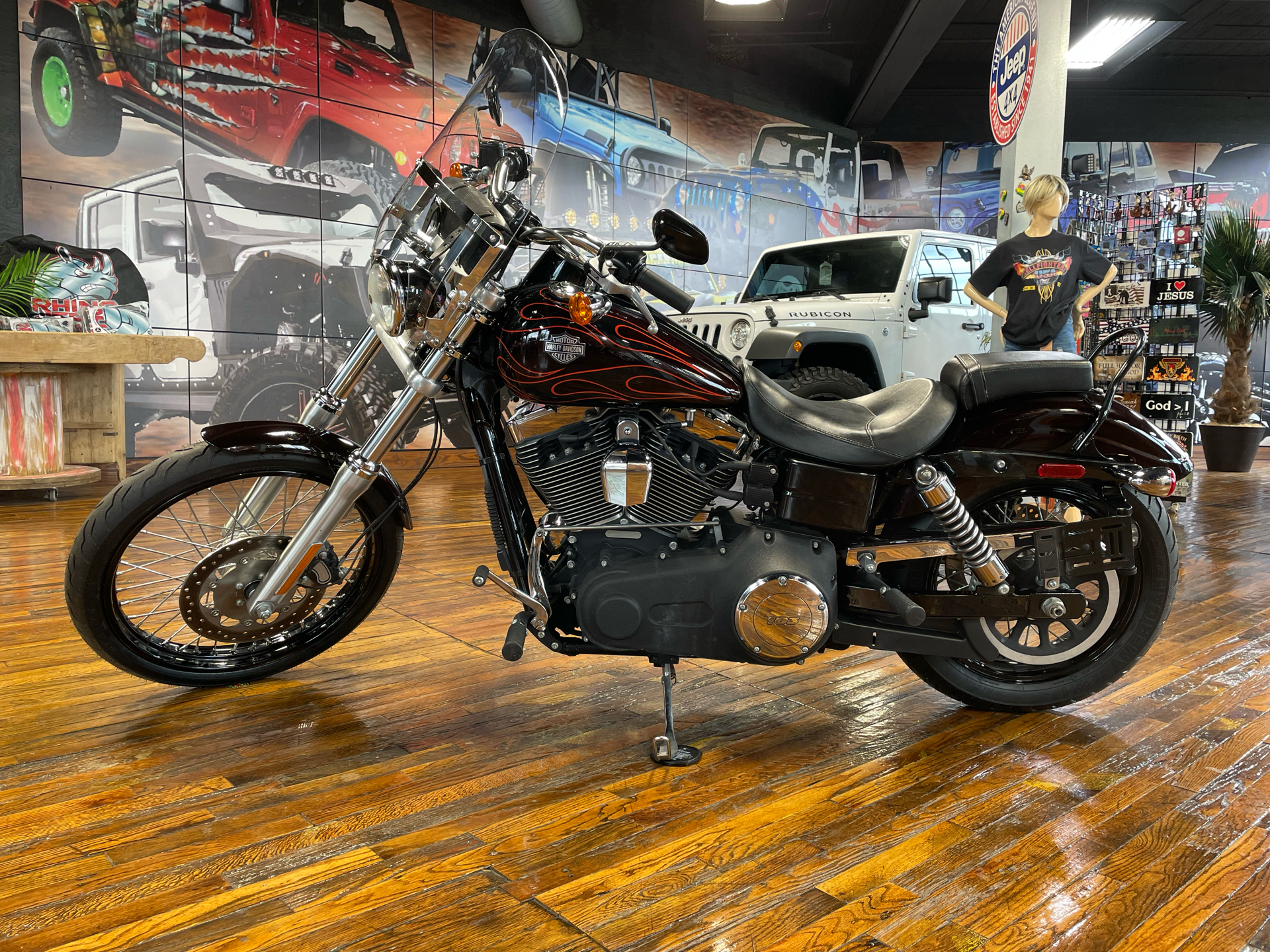 2014 Harley-Davidson Dyna® Wide Glide® in Laurel, Mississippi - Photo 5