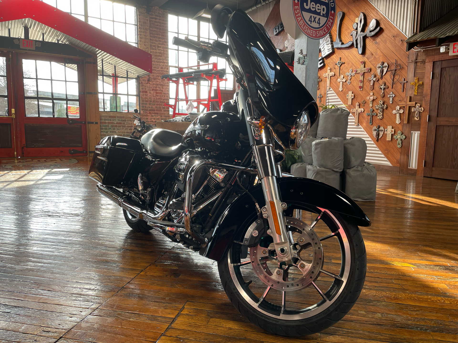 2021 Harley-Davidson Street Glide® in Laurel, Mississippi - Photo 8