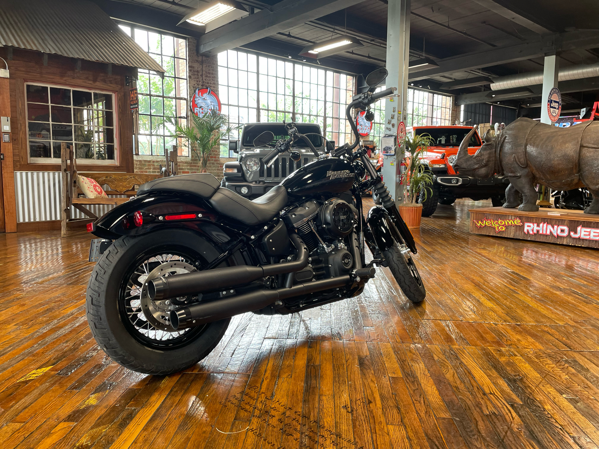 2020 Harley-Davidson Street Bob® in Laurel, Mississippi - Photo 2