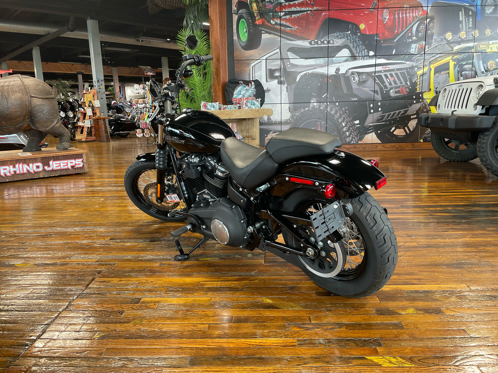 2020 Harley-Davidson Street Bob® in Laurel, Mississippi - Photo 4