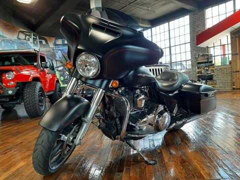 2015 Harley-Davidson Street Glide® Special in Laurel, Mississippi - Photo 6