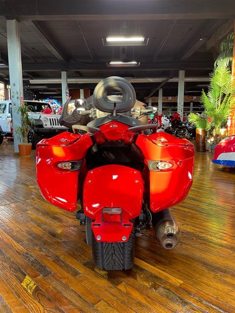 2009 Can-Am Spyder™ GS Roadster with SE5 Transmission (semi auto) in Laurel, Mississippi - Photo 3