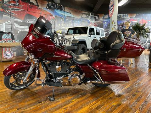 2014 Harley-Davidson Street Glide® Special in Laurel, Mississippi - Photo 5