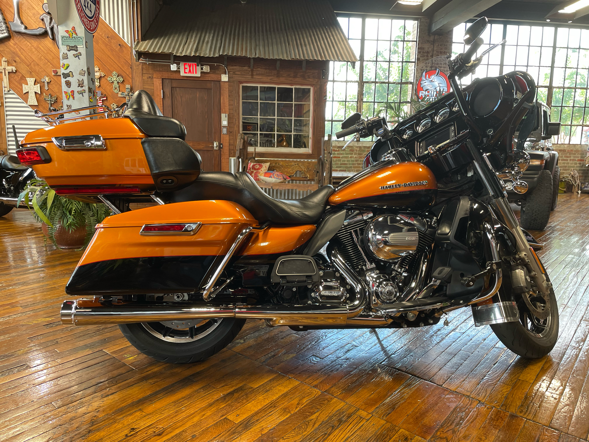 2015 Harley-Davidson Electra Glide® Ultra Classic® in Laurel, Mississippi - Photo 1