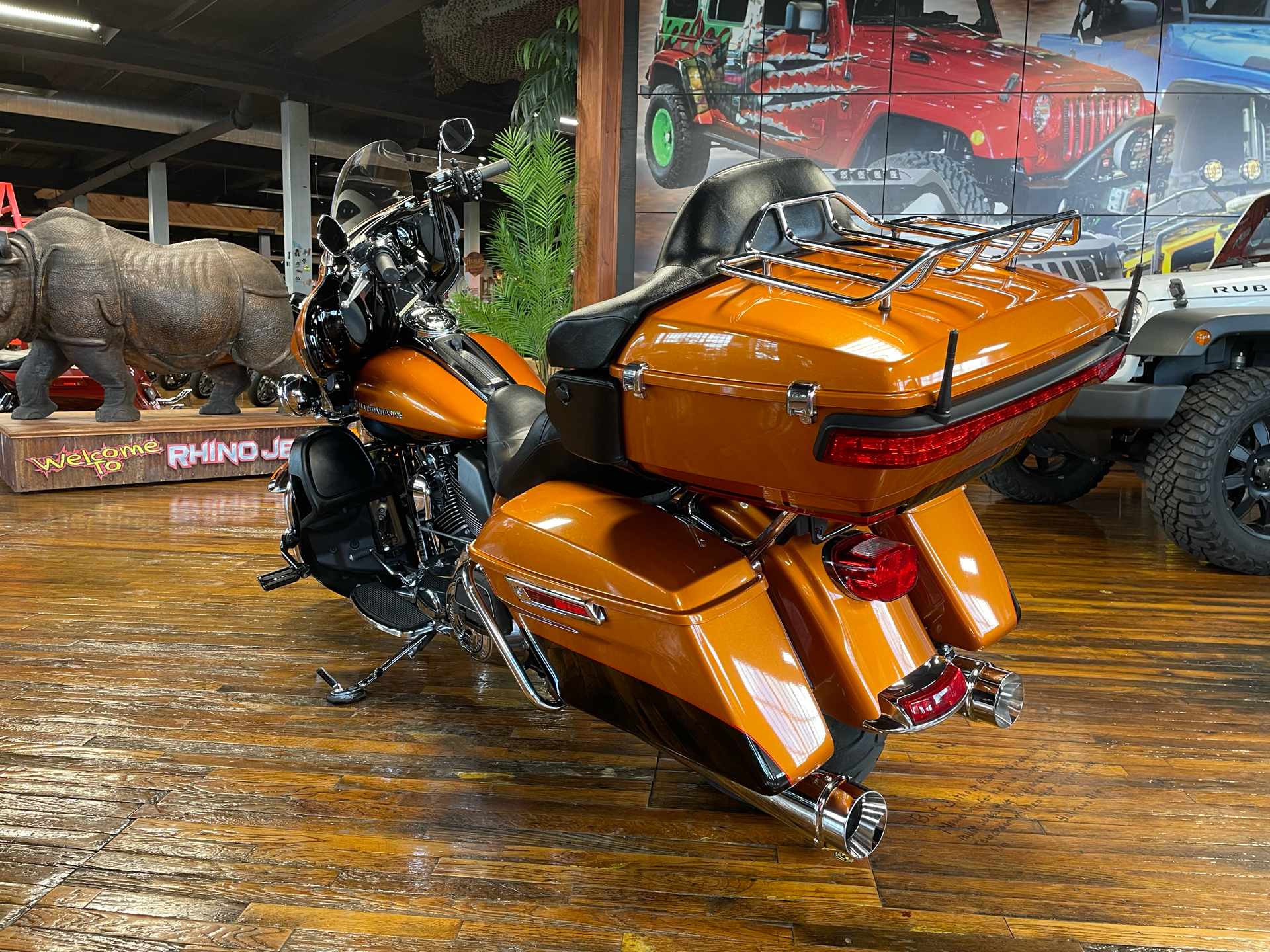 2015 Harley-Davidson Electra Glide® Ultra Classic® in Laurel, Mississippi - Photo 4