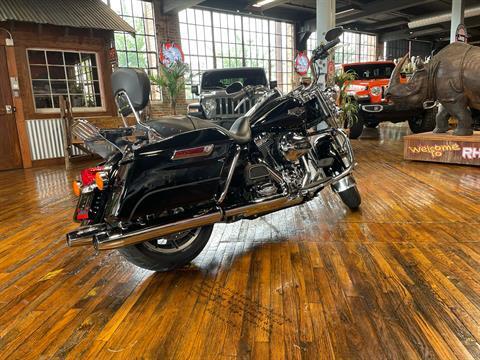 2016 Harley-Davidson Road King® in Laurel, Mississippi - Photo 2