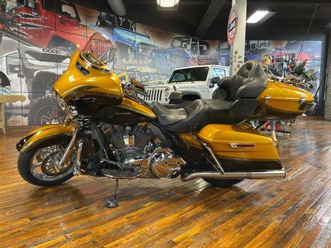 2015 Harley-Davidson CVO™ Limited in Laurel, Mississippi - Photo 5