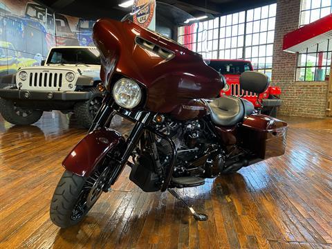 2018 Harley-Davidson Street Glide® Special in Laurel, Mississippi - Photo 4