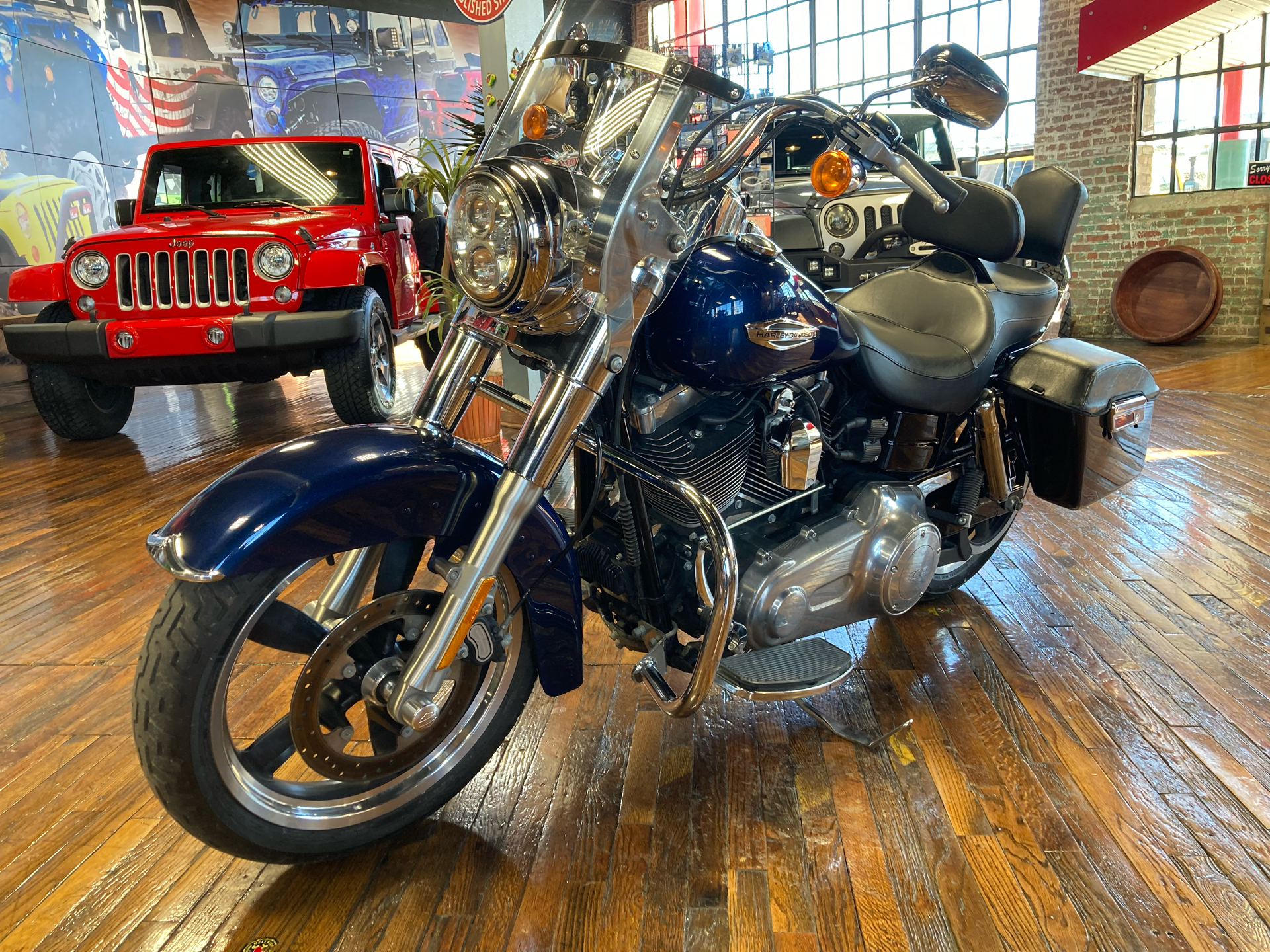 2013 Harley-Davidson Dyna® Switchback™ in Laurel, Mississippi - Photo 6