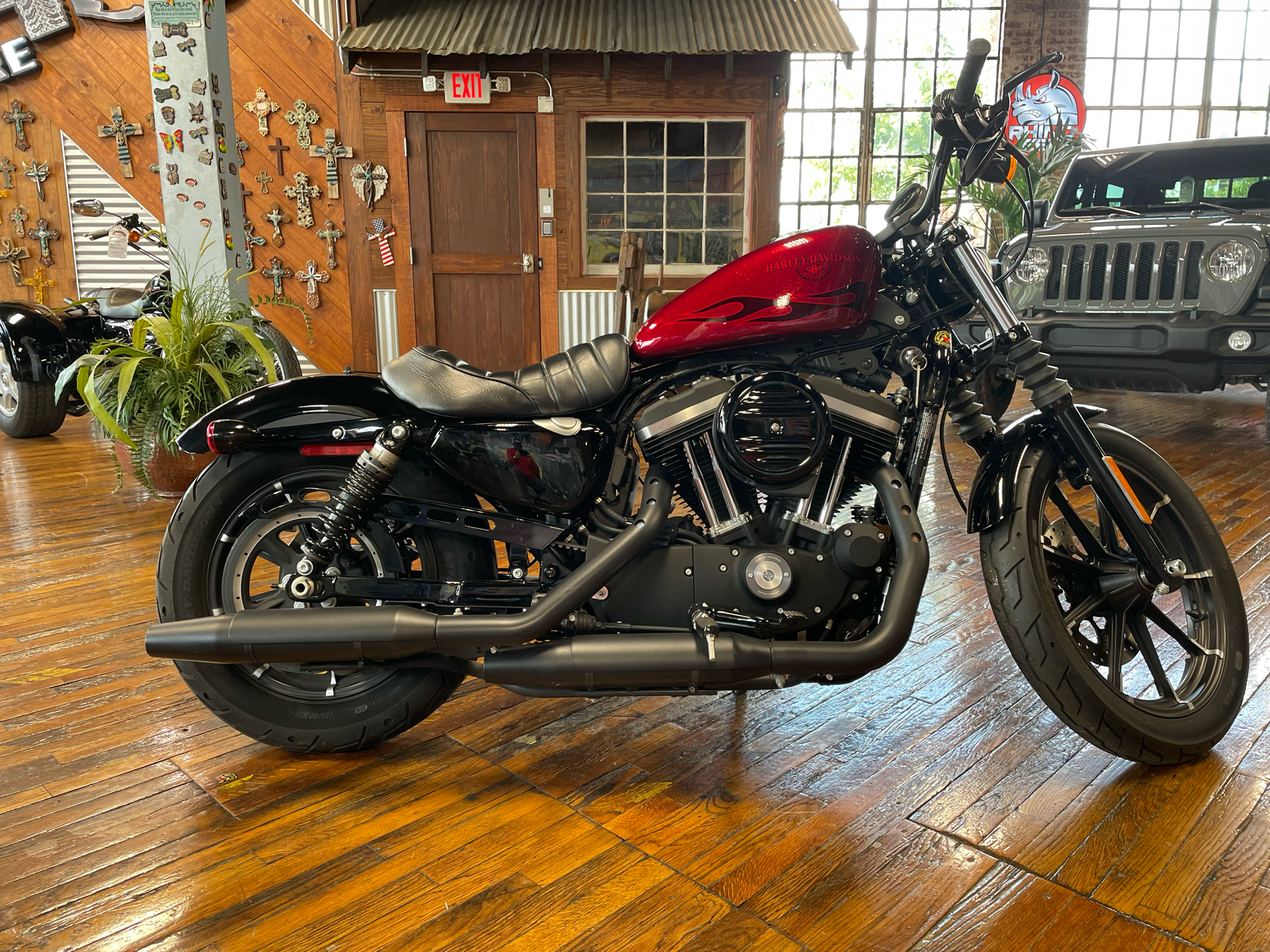 2017 Harley-Davidson Iron 883™ in Laurel, Mississippi - Photo 1