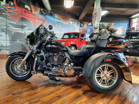 2018 Harley-Davidson Tri Glide® Ultra in Laurel, Mississippi - Photo 5