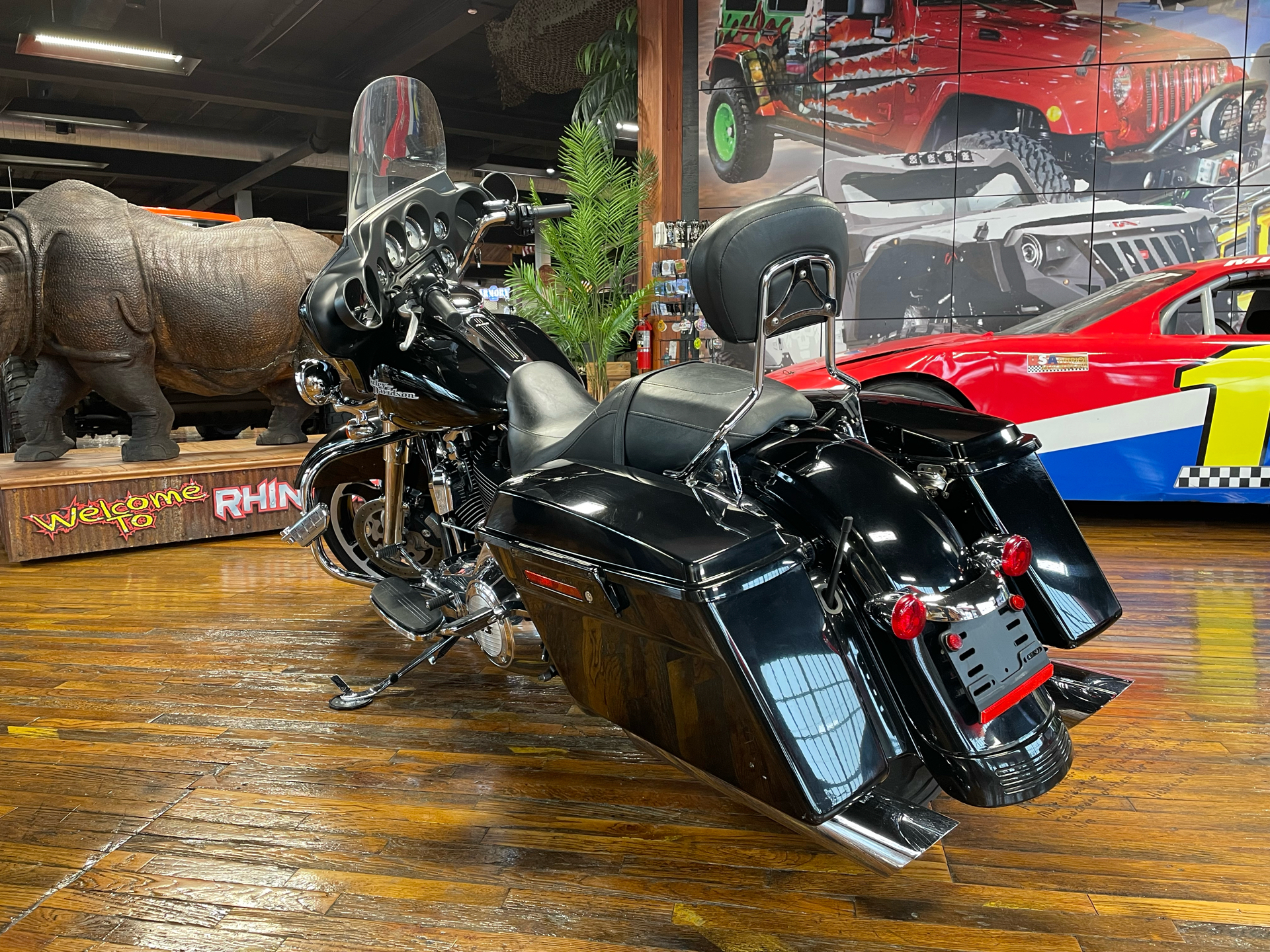 2012 Harley-Davidson Street Glide® in Laurel, Mississippi - Photo 4