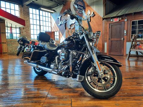 2014 Harley-Davidson Road King® in Laurel, Mississippi - Photo 8