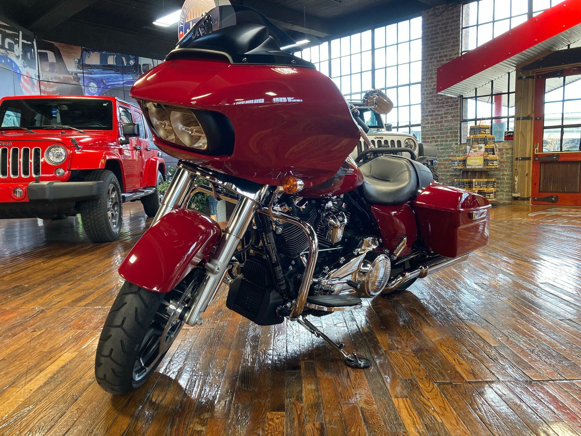 2021 Harley-Davidson Road Glide® in Laurel, Mississippi - Photo 6