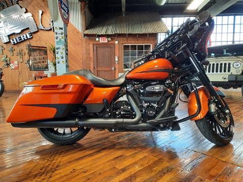 2019 Harley-Davidson Street Glide® Special in Laurel, Mississippi - Photo 1
