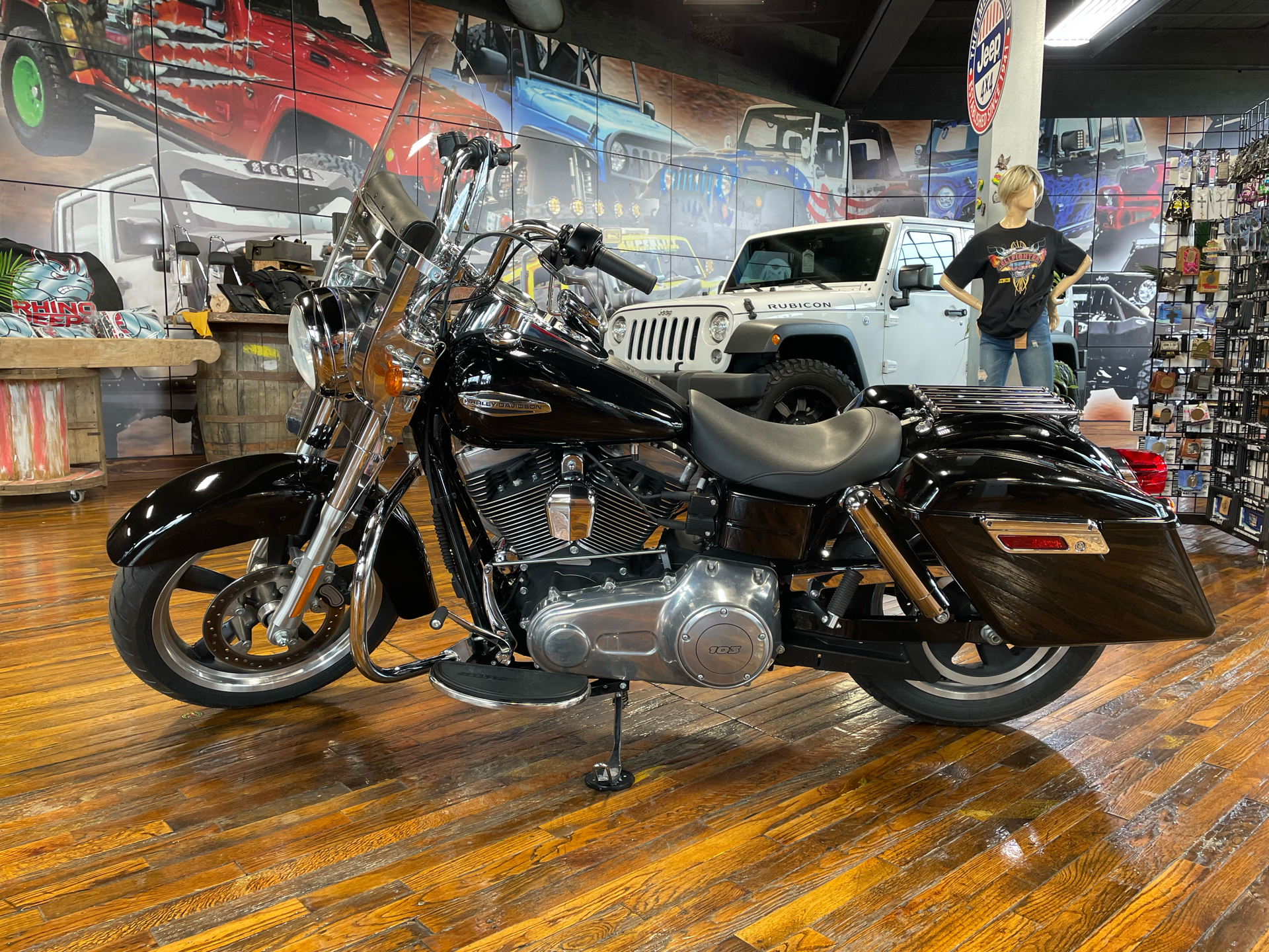 2013 Harley-Davidson Dyna® Switchback™ in Laurel, Mississippi - Photo 5