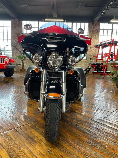 2017 Harley-Davidson Tri Glide® Ultra in Laurel, Mississippi - Photo 7