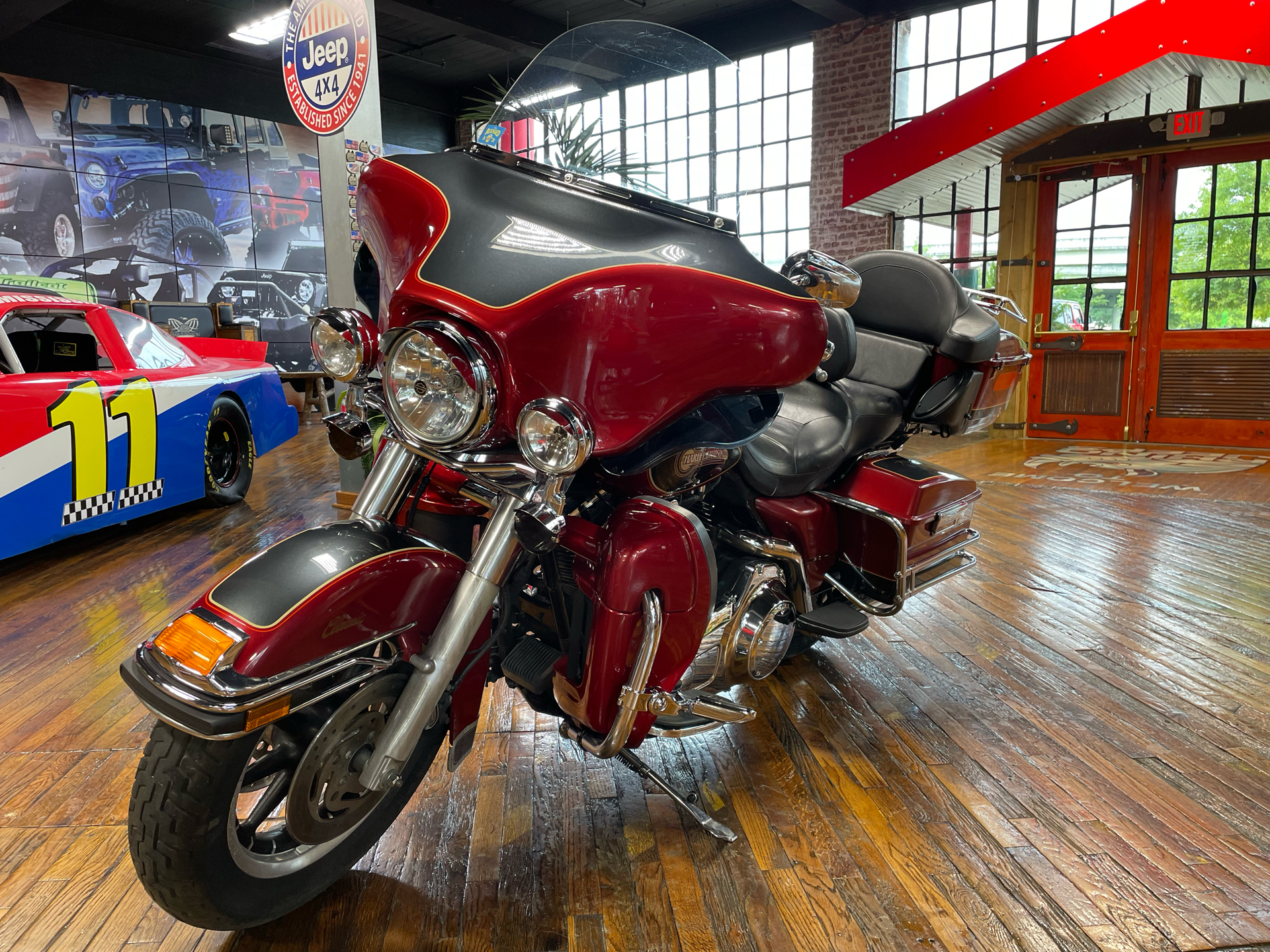 2007 Harley-Davidson FLHTC Electra Glide® Classic in Laurel, Mississippi - Photo 6