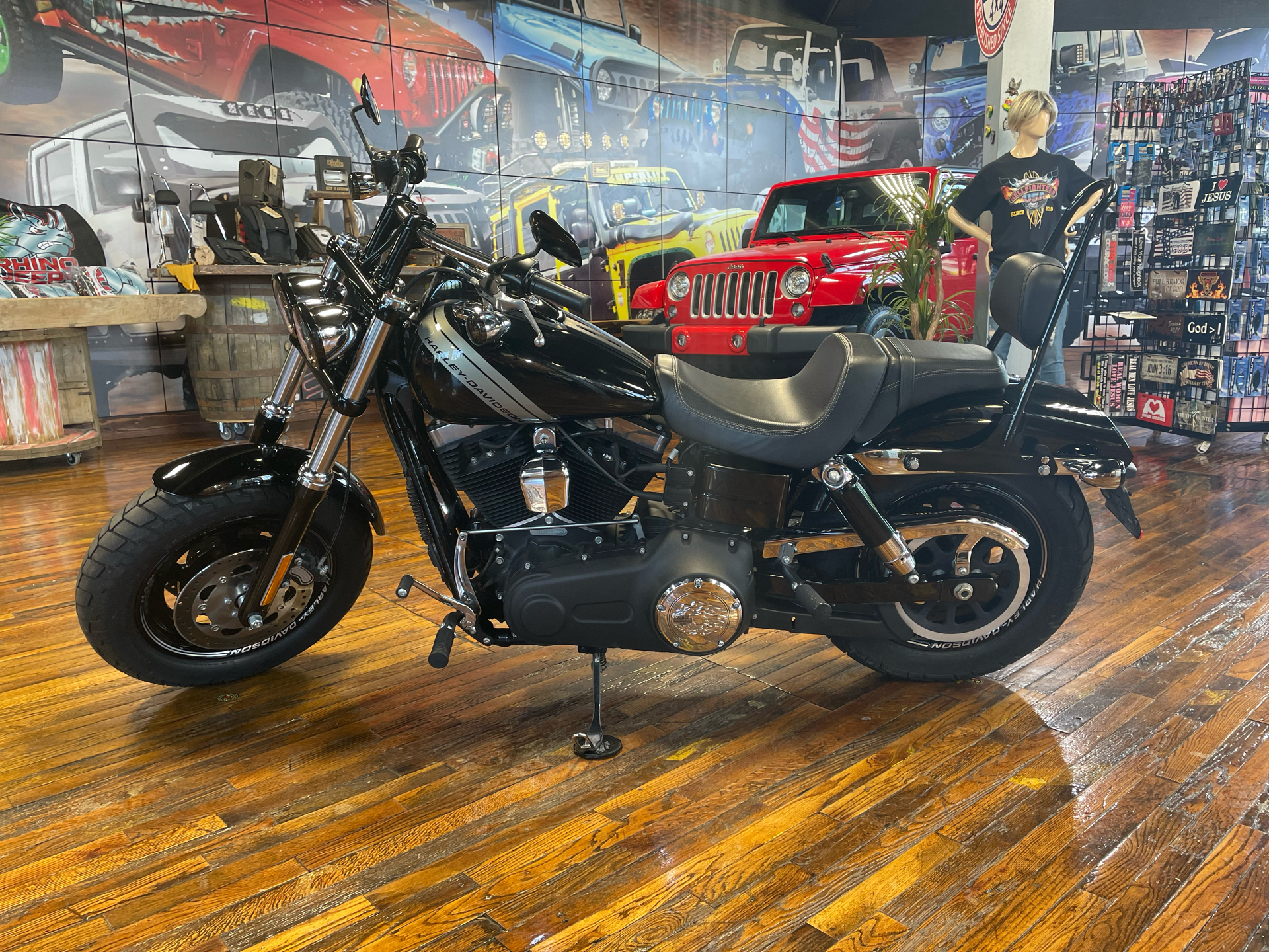 2017 Harley-Davidson Fat Bob in Laurel, Mississippi - Photo 5
