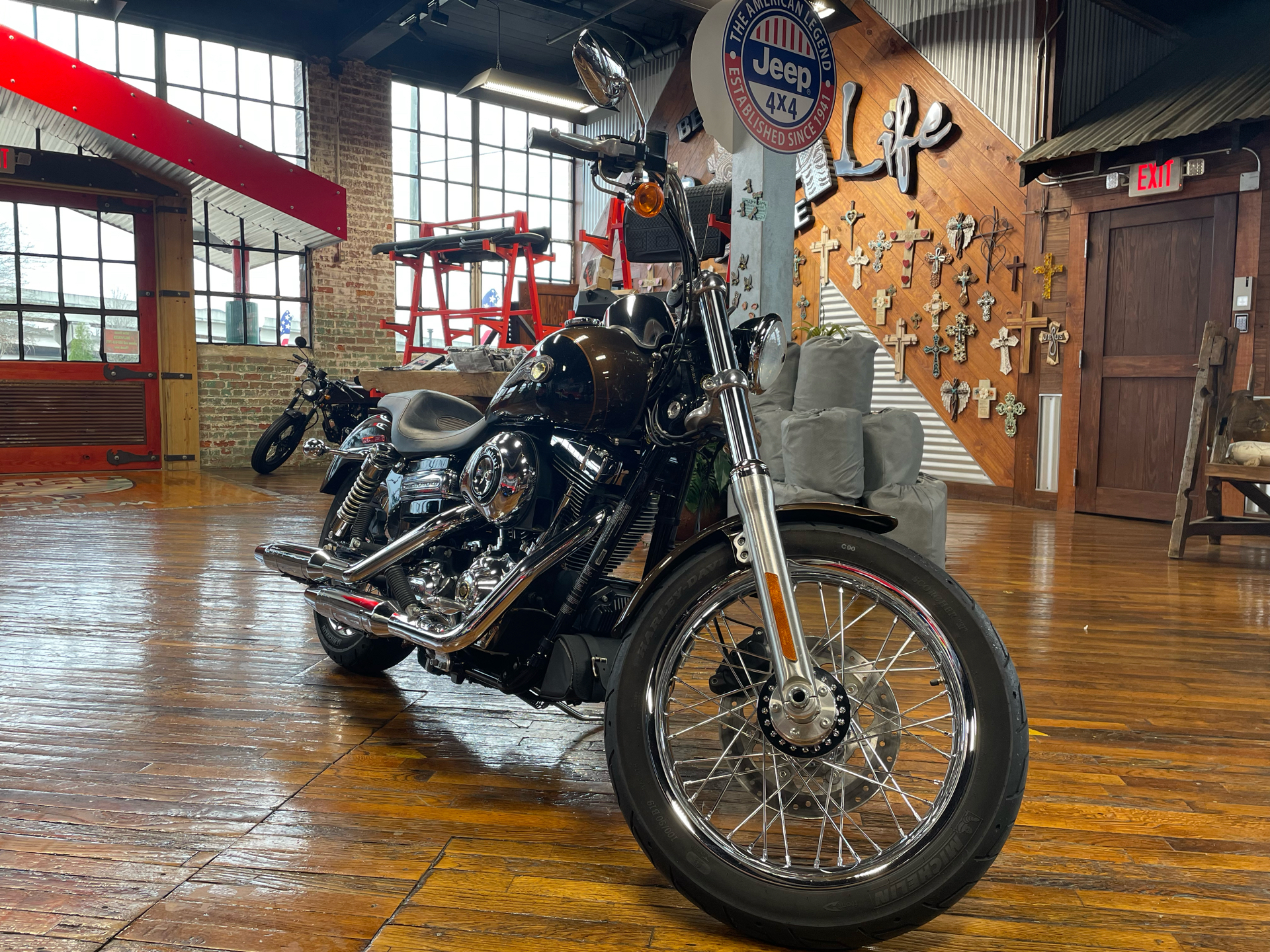2013 Harley-Davidson Dyna® Super Glide® Custom 110th Anniversary Edition in Laurel, Mississippi - Photo 8