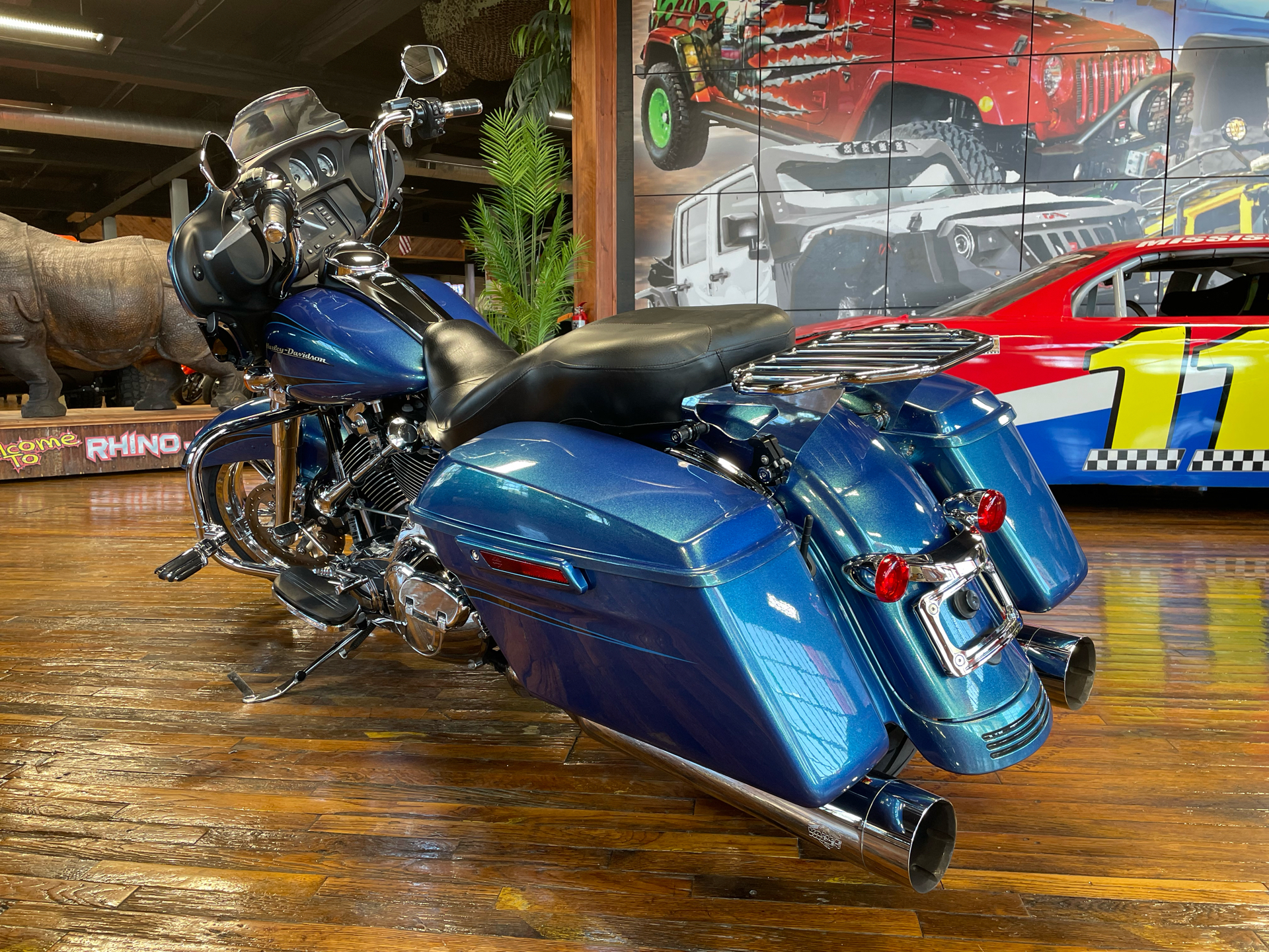 2014 Harley-Davidson Street Glide® in Laurel, Mississippi - Photo 4