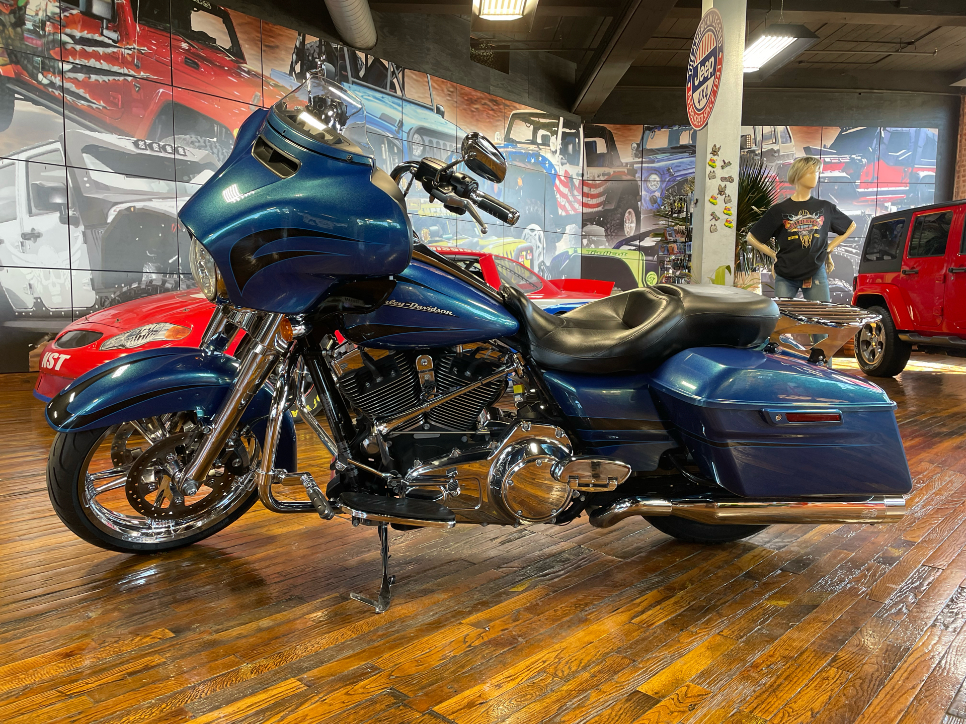 2014 Harley-Davidson Street Glide® in Laurel, Mississippi - Photo 5