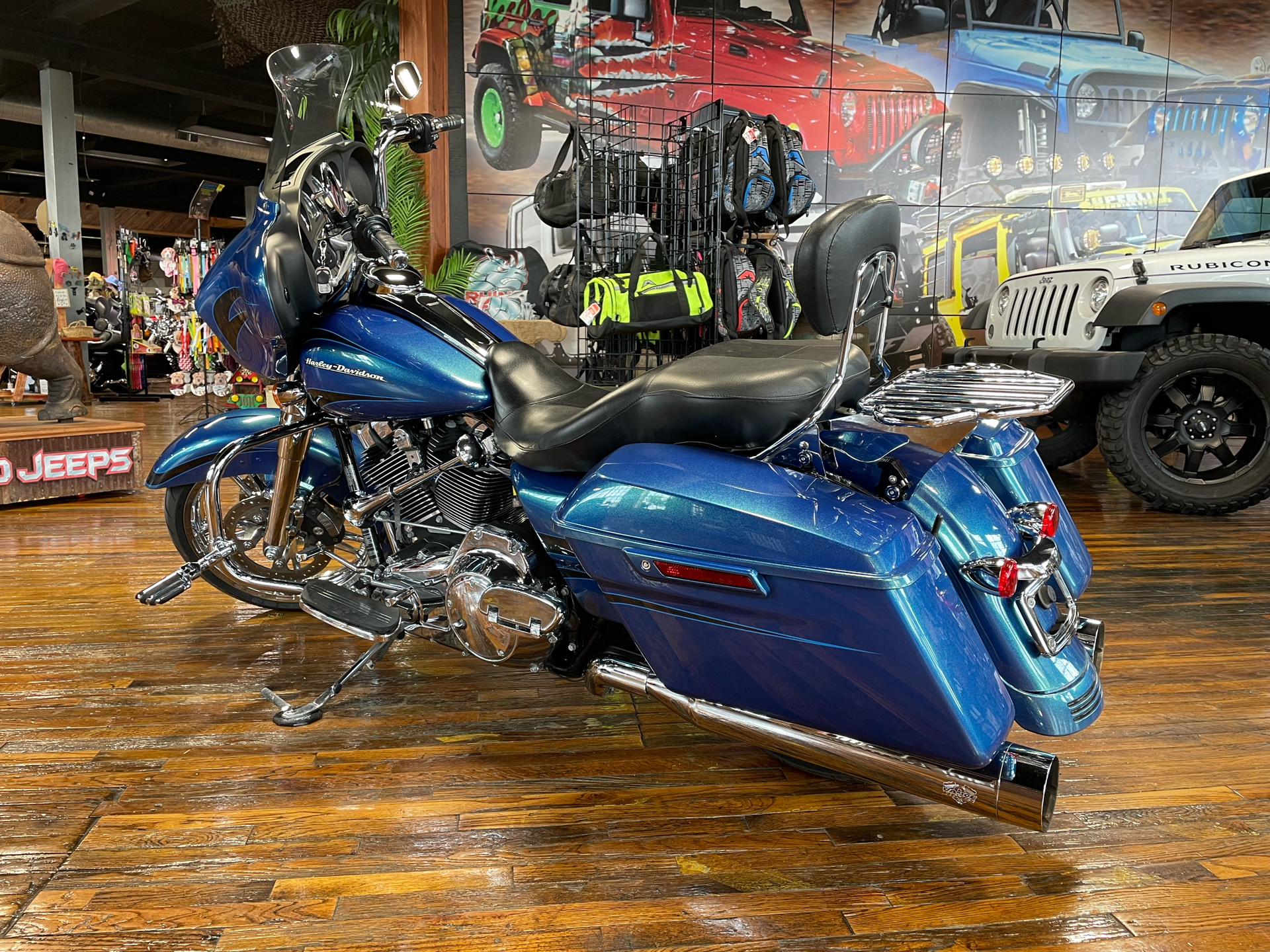 2014 Harley-Davidson Street Glide® in Laurel, Mississippi - Photo 4