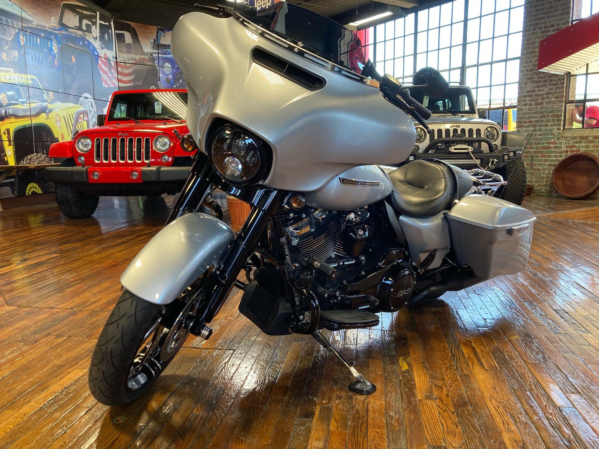 2019 Harley-Davidson Street Glide® Special in Laurel, Mississippi - Photo 6