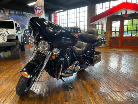 2014 Harley-Davidson Electra Glide® Ultra Classic® in Laurel, Mississippi - Photo 6