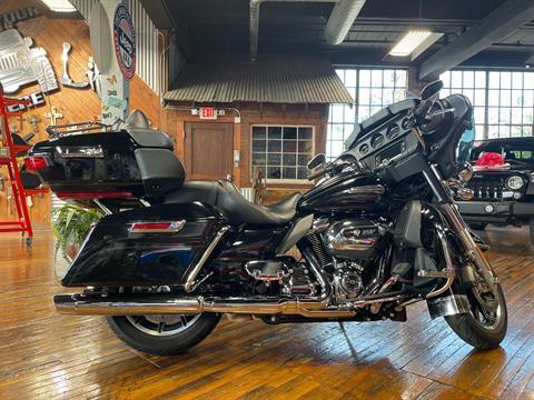 2018 Harley-Davidson Electra Glide® Ultra Classic® in Laurel, Mississippi - Photo 1
