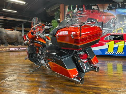 2013 Harley-Davidson CVO™ Ultra Classic® Electra Glide® in Laurel, Mississippi - Photo 4