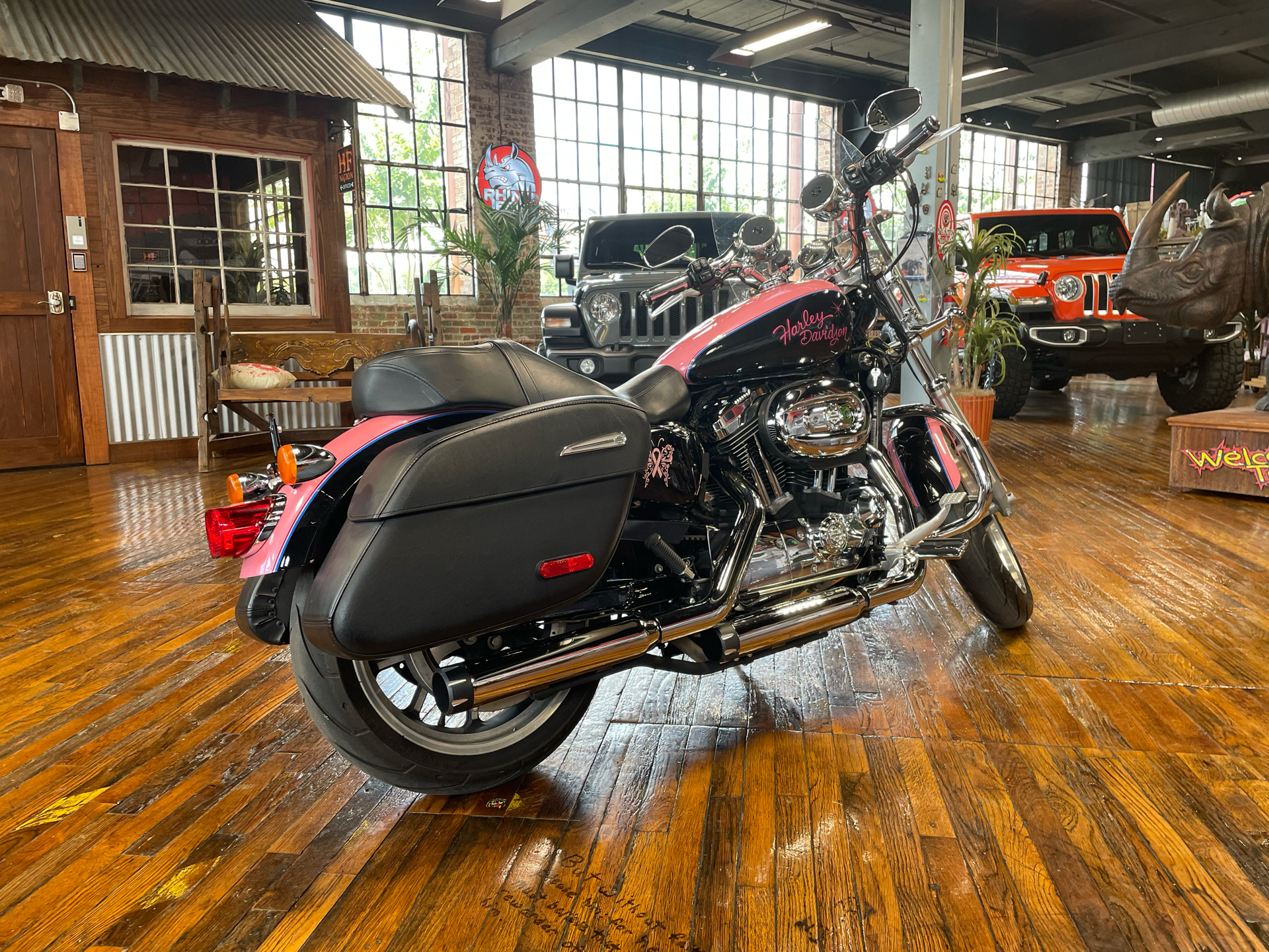 2014 Harley-Davidson SuperLow® 1200T in Laurel, Mississippi - Photo 2