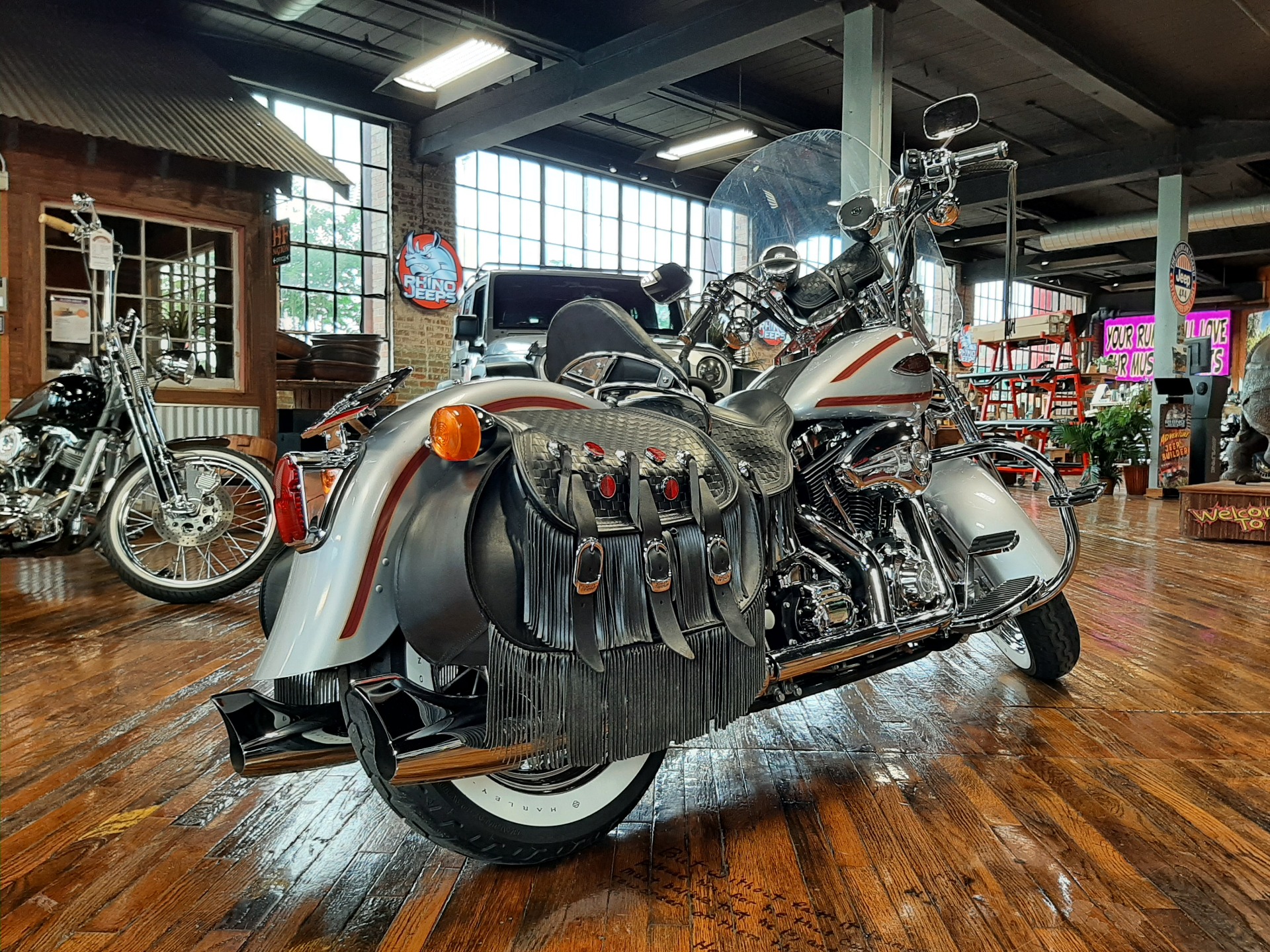 2000 Harley-Davidson FLSTS Heritage Springer® in Laurel, Mississippi - Photo 2