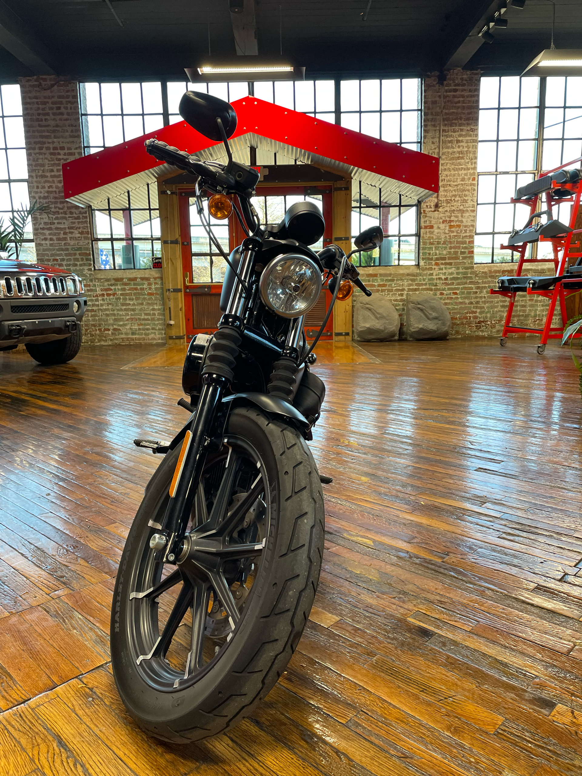 2018 Harley-Davidson Iron 883™ in Laurel, Mississippi - Photo 7