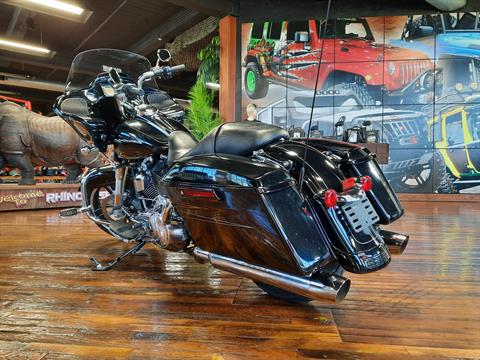 2015 Harley-Davidson Road Glide® Special in Laurel, Mississippi - Photo 4