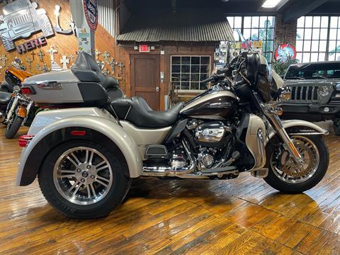 2018 Harley-Davidson Tri Glide® Ultra in Laurel, Mississippi - Photo 1