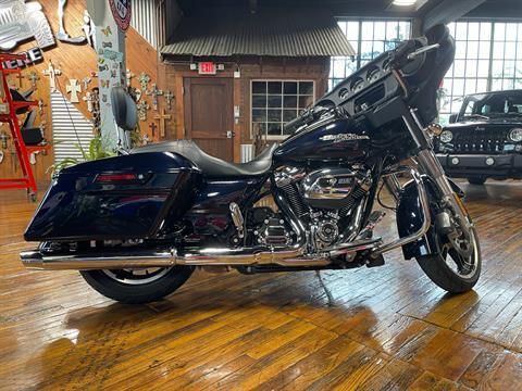2019 Harley-Davidson Street Glide® in Laurel, Mississippi - Photo 1
