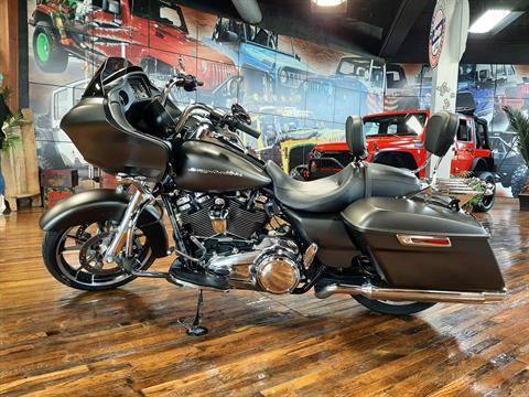 2020 Harley-Davidson Road Glide® in Laurel, Mississippi - Photo 5